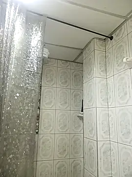 Milkdulce1 online show from 03/18/26, 01:25