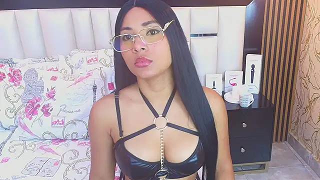 SofiaLaurents online show from 10/24/25, 12:01