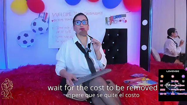 vaiolet triana online show from 06/24/26, 08:41