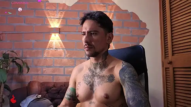 Dylanstonne online show from 11/30/25, 10:14