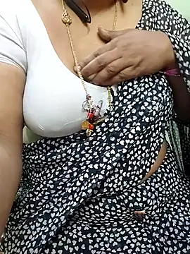 Sexy-Telugunayana2 online show from 05/17/26, 07:32