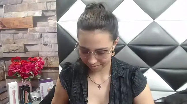 Snapshot of Tammy_Blackk chatting on 01/09/25, 03:01 Tammy Blackk online show from 01/09/25, 03:01