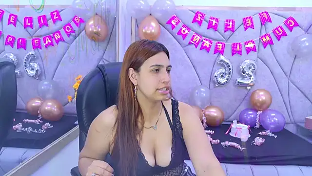 Tammy Blackk online show from 11/07/25, 04:23