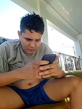 Snapshot of Pink_Jazmin chatting on 12/09/24, 09:05 Pink Jazmin online show from 12/09/24, 09:05