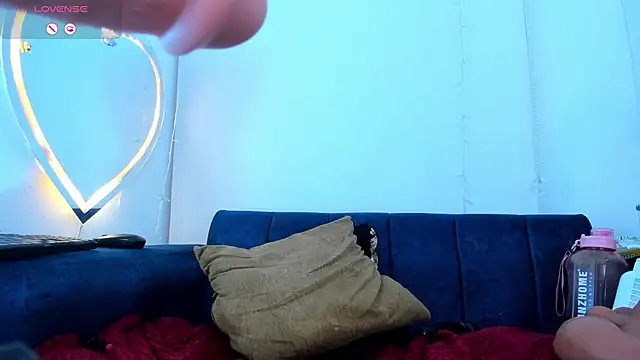 AnaSofia 07sv online show from 02/01/25, 10:05