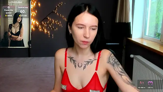 Snapshot of KarolinaBlacks chatting on 04/19/26, 05:40 KarolinaBlacks online show from 04/19/26, 05:40