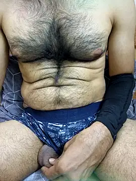Snapshot of hard___cock chatting on 07/01/26, 02:40 hard cock online show from 07/01/26, 02:40