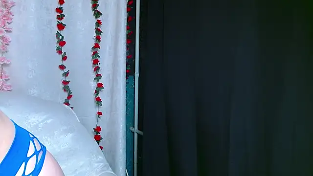 bellaa love  online show from 01/23/25, 01:35