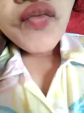 Snapshot of Anki-doll chatting on 01/18/25, 10:06 Anki-doll online show from 01/18/25, 10:06