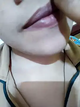 Snapshot of Anki-doll chatting on 01/29/25, 12:35 Anki-doll online show from 01/29/25, 12:35