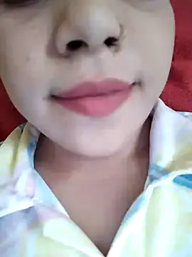 Snapshot of Anki-doll chatting on 02/18/25, 09:32 Anki-doll online show from 02/18/25, 09:32