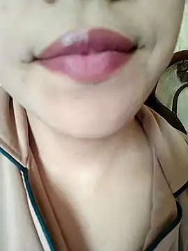 Snapshot of Anki-doll chatting on 03/10/25, 05:54 Anki-doll online show from 03/10/25, 05:54