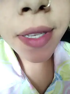 Snapshot of Anki-doll chatting on 03/13/25, 06:05 Anki-doll online show from 03/13/25, 06:05