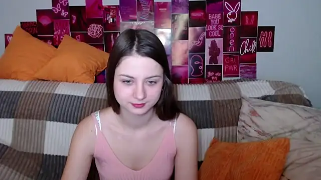 Snapshot of MilanaRoza chatting on 01/23/25, 05:56 MilanaRoza online show from 01/23/25, 05:56