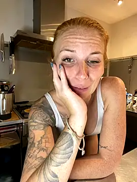 Redhairedteacher online show from 09/13/25, 09:03