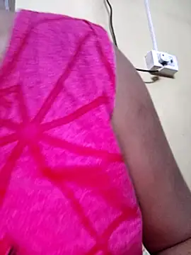 yoursweety09 online show from 01/26/25, 06:27