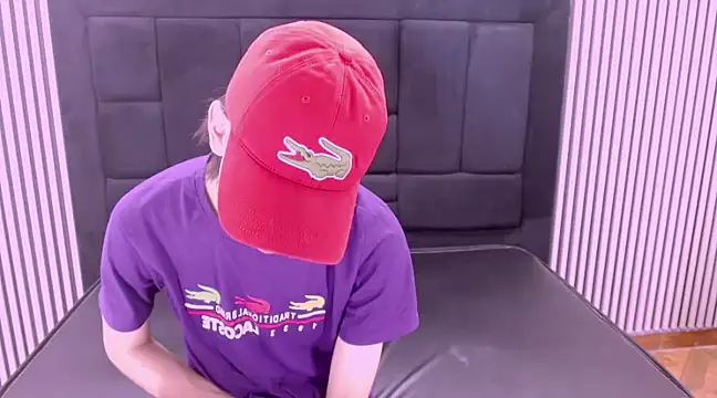 Snapshot of Eban_Dustan chatting on 02/09/25, 11:04 Eban Dustan online show from 02/09/25, 11:04