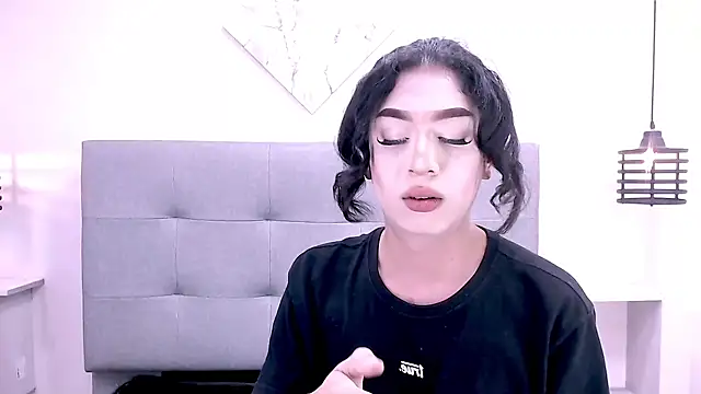 Snapshot of Eban_Dustan chatting on 09/20/25, 05:08 Eban Dustan online show from 09/20/25, 05:08