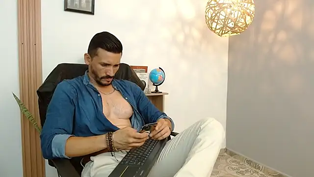 Reiko 85  online show from 02/07/25, 06:13