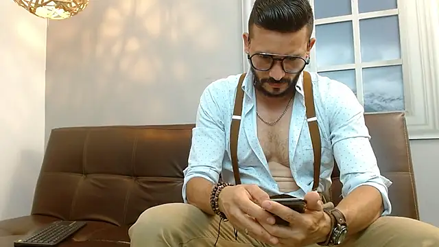 Reiko 85  online show from 03/05/25, 07:27