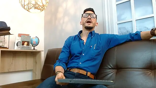 Reiko 85  online show from 03/21/25, 07:24