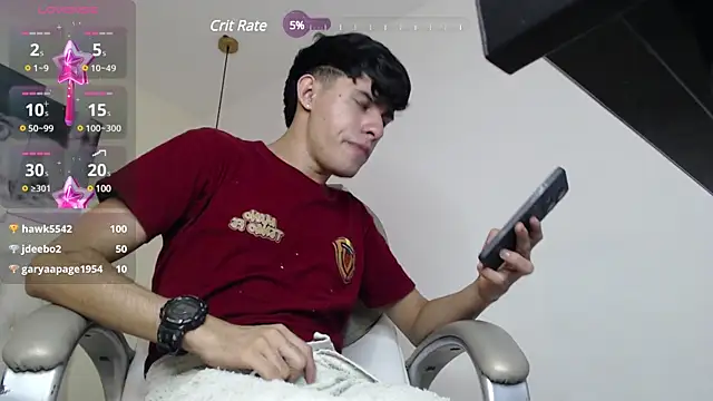 Dyla n18 online show from 02/18/25, 02:27