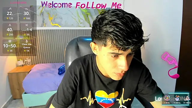 Snapshot of Dyla_n18 chatting on 06/25/26, 06:56 Dyla n18 online show from 06/25/26, 06:56