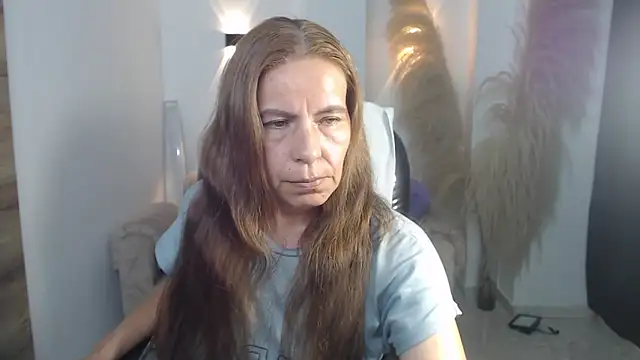 Snapshot of Milf_karlye chatting on 01/18/26, 02:15 Milf karlye online show from 01/18/26, 02:15