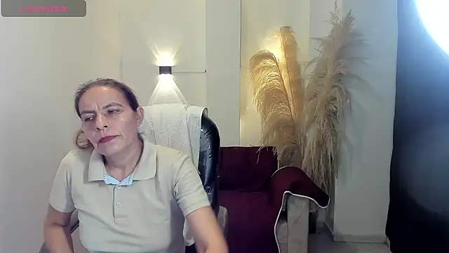 Milf karlye online show from 06/15/26, 02:03