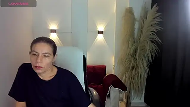 Milf karlye online show from 06/22/26, 09:28