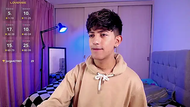 teobowny  online show from 01/18/25, 05:04