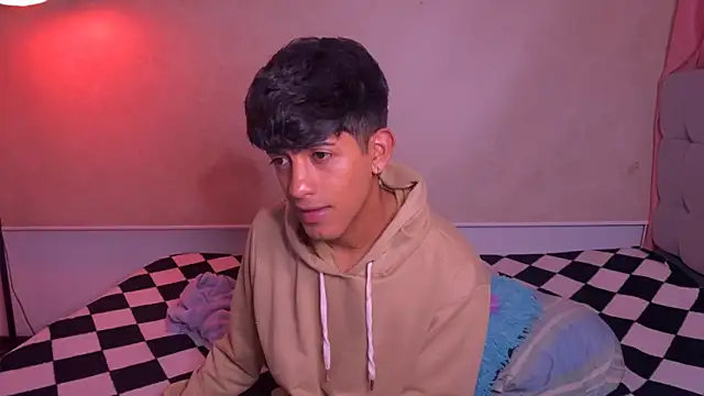 teobowny  online show from 10/12/25, 01:37