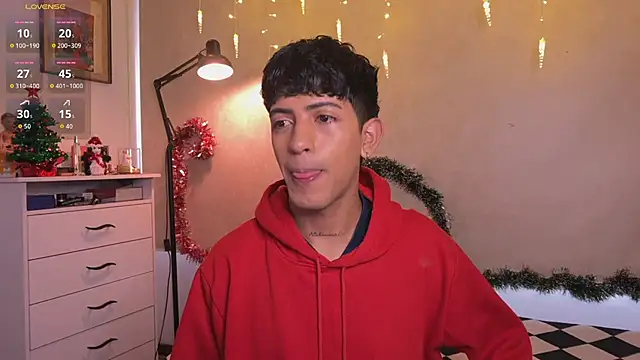 Snapshot of teobowny_ chatting on 12/15/25, 01:04 teobowny online show from 12/15/25, 01:04