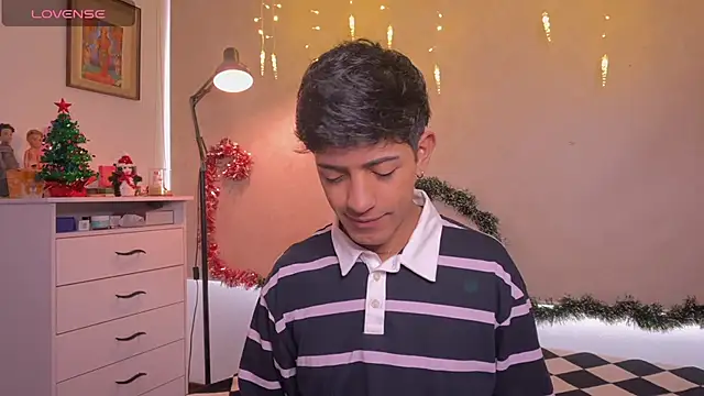 Snapshot of teobowny_ chatting on 12/20/25, 01:07 teobowny online show from 12/20/25, 01:07