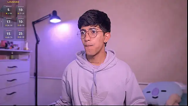 Snapshot of teobowny_ chatting on 01/31/26, 11:47 teobowny online show from 01/31/26, 11:47