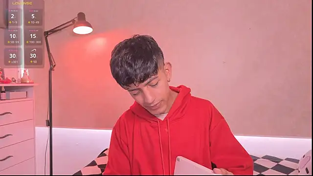 Snapshot of teobowny_ chatting on 03/07/26, 06:49 teobowny online show from 03/07/26, 06:49