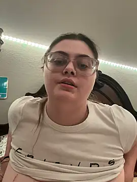 Snapshot of jmassey387 chatting on 02/12/26, 05:57 jmassey387 online show from 02/12/26, 05:57