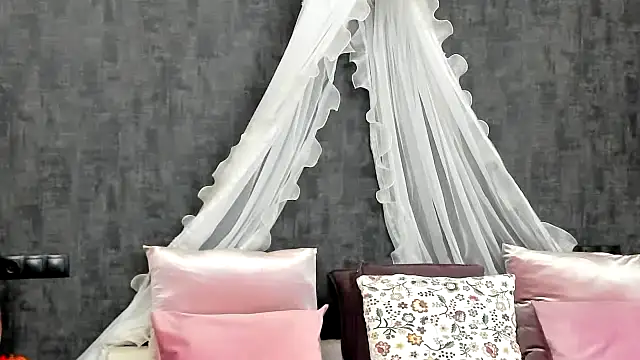 miss sophieX online show from 02/27/25, 04:20