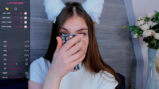 MariamBluitt online show from 12/10/24, 02:27