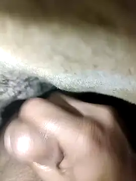 Snapshot of nidansohib1230 chatting on 12/13/24, 03:43 nidansohib1230 online show from 12/13/24, 03:43