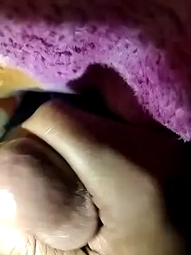 Snapshot of nidansohib1230 chatting on 12/21/24, 05:07 nidansohib1230 online show from 12/21/24, 05:07