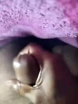 Snapshot of nidansohib1230 chatting on 01/20/25, 03:50 nidansohib1230 online show from 01/20/25, 03:50