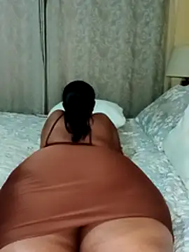 Snapshot of Luciouslips00 chatting on 11/23/25, 07:13 Luciouslips00 online show from 11/23/25, 07:13