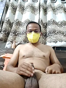 Snapshot of Punekarmanoj97 chatting on 03/01/25, 06:11 Punekarmanoj97 online show from 03/01/25, 06:11