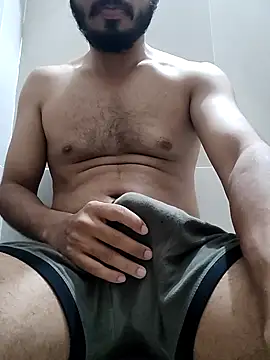 Snapshot of Punekarmanoj97 chatting on 10/19/25, 07:03 Punekarmanoj97 online show from 10/19/25, 07:03