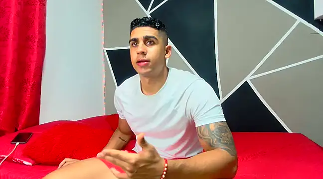 Snapshot of astrom_greyy chatting on 03/22/25, 12:06 astrom greyy online show from 03/22/25, 12:06