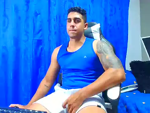 Snapshot of astrom_greyy chatting on 09/22/25, 08:11 astrom greyy online show from 09/22/25, 08:11