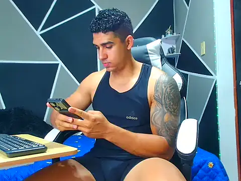 Snapshot of astrom_greyy chatting on 09/23/25, 08:34 astrom greyy online show from 09/23/25, 08:34