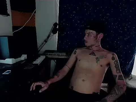 patrik tattoo  online show from 12/02/24, 07:27