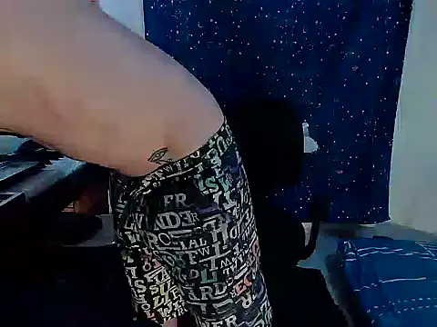 patrik tattoo  online show from 01/13/25, 05:12